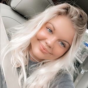 Meet your Posher, Mikayla